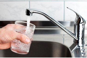 Экономим воду с установкой аэратора