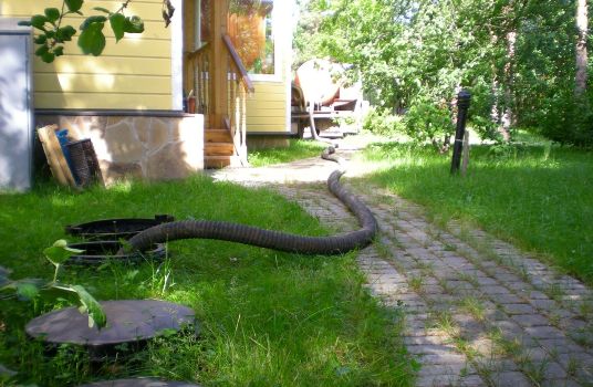 очистка канализации на даче